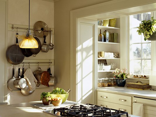 Как правильно организовать кухонное пространство